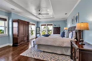 718 Key Royale Dr, Holmes Beach, FL 34217 - Photo 56