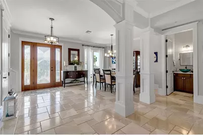 718 Key Royale Drive, Holmes Beach, FL 34217 - Photo 12