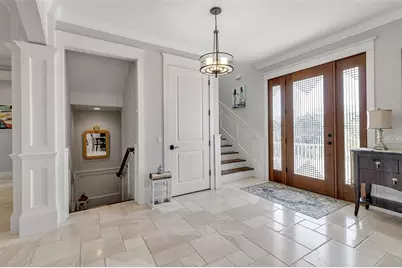 718 Key Royale Drive, Holmes Beach, FL 34217 - Photo 10