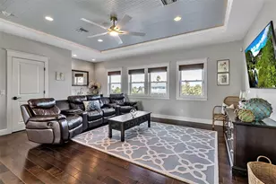 718 Key Royale Dr, Holmes Beach, FL 34217 - Photo 50