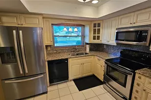 1222 56th St W, Bradenton, FL 34209 - Photo 4