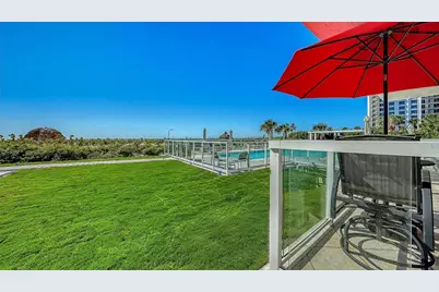 2425 Gulf Of Mexico Drive #1E, Longboat Key, FL 34228 - Photo 24
