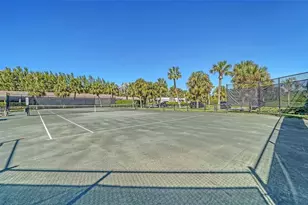 2425 Gulf Of Mexico Dr, Longboat Key, FL 34228 - Photo 44