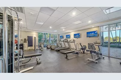 2425 Gulf Of Mexico Drive #1E, Longboat Key, FL 34228 - Photo 34