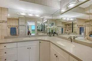 2425 Gulf Of Mexico Dr, Longboat Key, FL 34228 - Photo 16