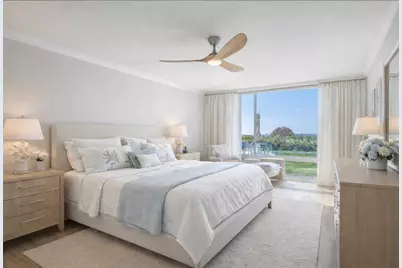 2425 Gulf Of Mexico Drive #1E, Longboat Key, FL 34228 - Photo 12