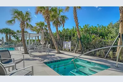 2425 Gulf Of Mexico Drive #1E, Longboat Key, FL 34228 - Photo 30