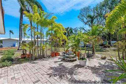 2014 Riverside Drive E, Bradenton, FL 34208 - Photo 46