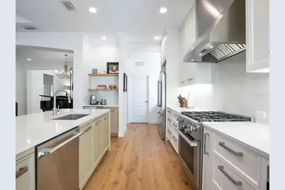 12129 Thornhill Court, Lakewood Ranch, FL 34202 - Photo 16