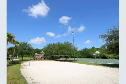 12129 Thornhill Court, Lakewood Ranch, FL 34202 - Photo 42