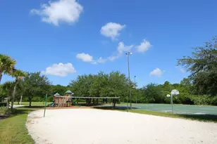 12129 Thornhill Ct, Lakewood Ranch, FL 34202 - Photo 42