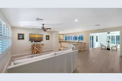 4810 Bay Shore Road, Sarasota, FL 34234 - Photo 10