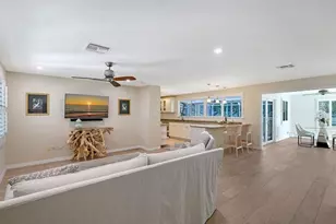 4810 Bay Shore Rd, Sarasota, FL 34234 - Photo 10