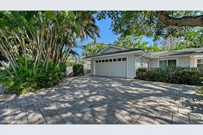 4810 Bay Shore Road, Sarasota, FL 34234 - Photo 4