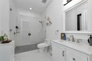 7505 27th Ave W, Bradenton, FL 34209 - Photo 36