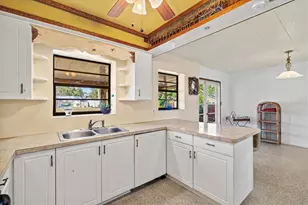 148 Roberts Rd, Nokomis, FL 34275 - Photo 18