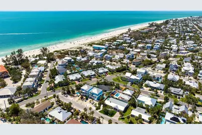 204 75th Street, Holmes Beach, FL 34217 - Photo 70