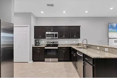 1314 Grantham Drive, Sarasota, FL 34234 - Photo 8