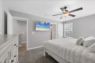 1314 Grantham Dr, Sarasota, FL 34234 - Photo 14