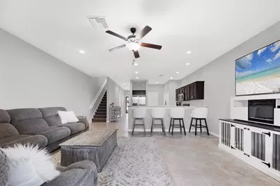 1314 Grantham Drive, Sarasota, FL 34234 - Photo 6