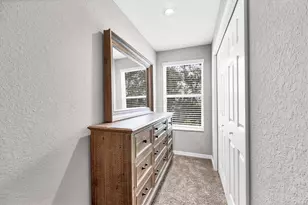 1314 Grantham Dr, Sarasota, FL 34234 - Photo 18