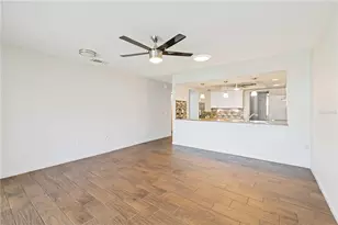 4202 Center Pointe Ln, Sarasota, FL 34233 - Photo 16