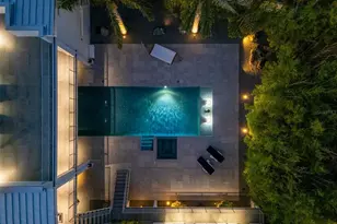 1365 Harbor Dr, Sarasota, FL 34239 - Photo 54