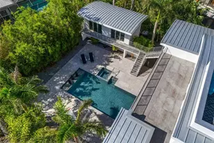 1365 Harbor Dr, Sarasota, FL 34239 - Photo 48