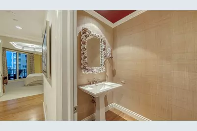 2052 Benjamin Franklin Drive #D702, Sarasota, FL 34236 - Photo 28