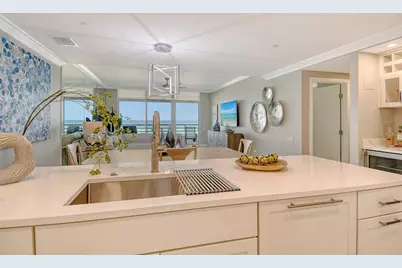 2105 Gulf Of Mexico Drive #3303, Longboat Key, FL 34228 - Photo 8