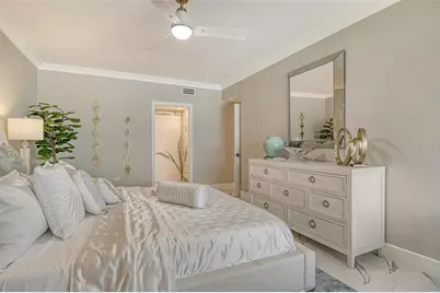 2105 Gulf Of Mexico Drive #3303, Longboat Key, FL 34228 - Photo 24