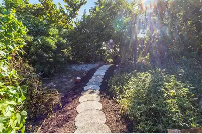 624 Saint Judes Drive, Longboat Key, FL 34228 - Photo 38