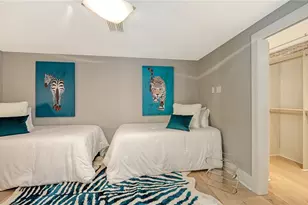 800 N Tamiami Trail, Sarasota, FL 34236 - Photo 36