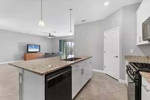 5129 Marina Basin Ct, Bradenton, FL 34211 - Photo 12