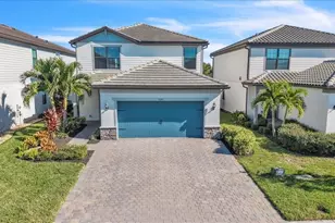 16317 Pine Mist Dr, Lakewood Ranch, FL 34211 - Photo 2