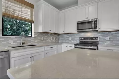 16317 Pine Mist Drive, Lakewood Ranch, FL 34211 - Photo 22