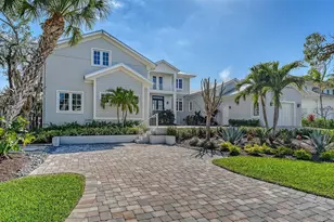 1516 Sandpiper Ln, Sarasota, FL 34239 - Photo 16