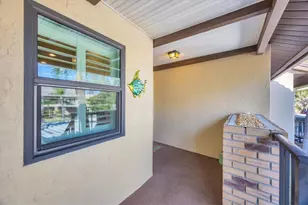 370 3 Lakes Ln, Venice, FL 34285 - Photo 4