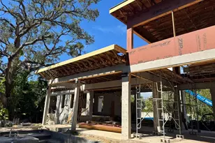 2100 McClellan Dr, Sarasota, FL 34239 - Photo 10