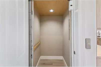 8008 Midnight Pass Road, Sarasota, FL 34242 - Photo 8