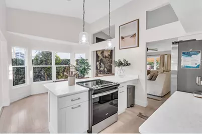 1046 Greystone Lane, Sarasota, FL 34232 - Photo 10