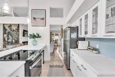 1046 Greystone Lane, Sarasota, FL 34232 - Photo 12