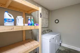 1046 Greystone Ln, Sarasota, FL 34232 - Photo 38