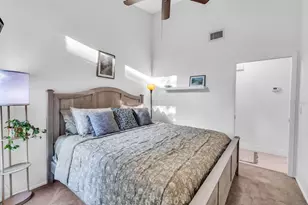 1046 Greystone Ln, Sarasota, FL 34232 - Photo 34