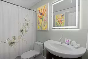 301 17th St N, Bradenton Beach, FL 34217 - Photo 34