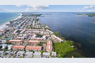 301 17th Street N, Bradenton Beach, FL 34217 - Photo 60