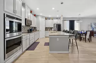 11823 Tetrafin Dr, Riverview, FL 33579 - Photo 12