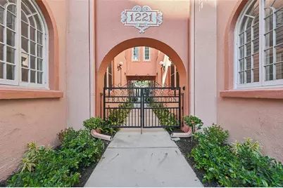 1221 N Palm Avenue #207, Sarasota, FL 34236 - Photo 4