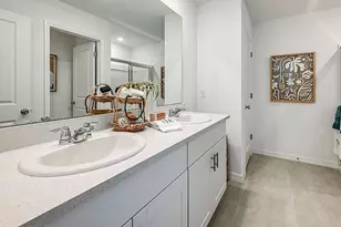 7393 Capstone Dr, Groveland, FL 34736 - Photo 14