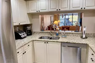 4330 47th Ave W, Bradenton, FL 34210 - Photo 16